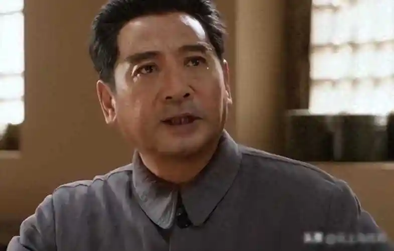 唐国强的新剧开播风波不断,观众评价各执一词_迪丽热巴_表演_电视剧