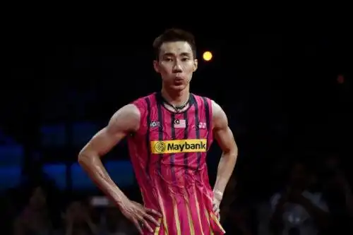 大马羽球队出征世锦赛 李宗伟:我发光时刻到了