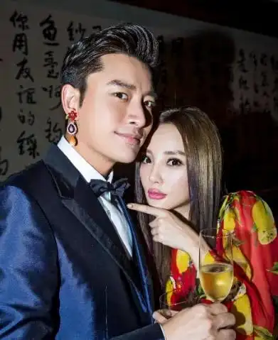 着名演员李小璐游云南秀美装,引发网友差别的声音,你又怎么看