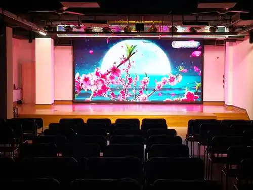 需要举行年会的中小型演出场地出租火爆预订了. - 美篇