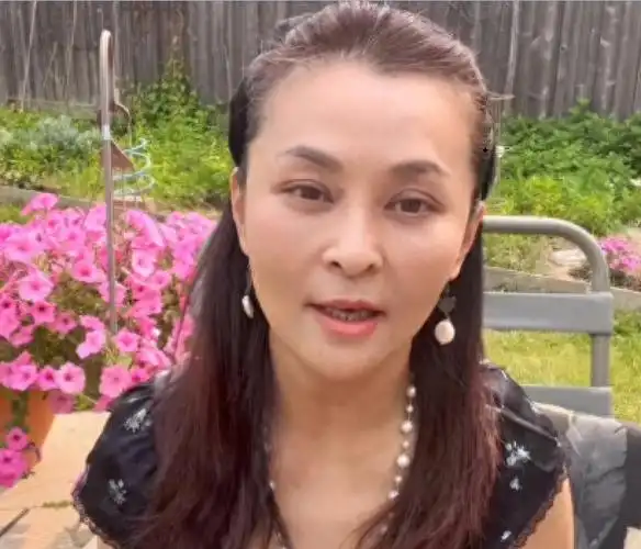 回顾青青河边草演员现状小草单身岳翎变化大一位成网红