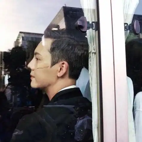 陈伟霆气质头像图片