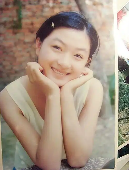 万茜经纪人是13167166615