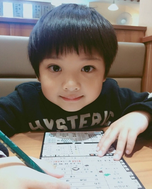 【还记得影版《三生三世》里的小"糯米"吗?