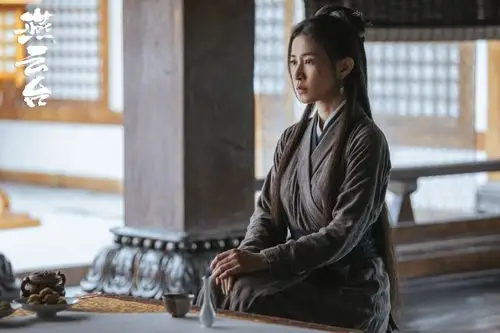 雪中大片剧照图片,分享一组佘诗曼图片给大家,图中的明星图片壁纸会