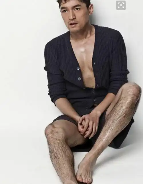 体毛最多的男明星,胡歌的有机腿毛最性感