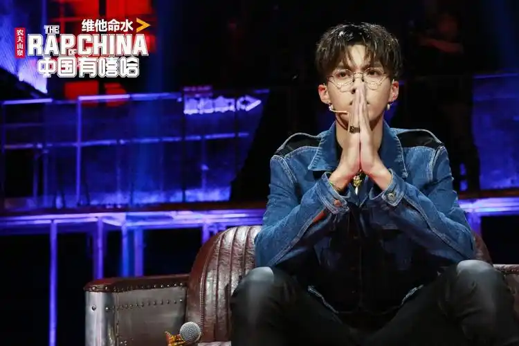 《中国有嘻哈》制作人吴亦凡高清图片[4/14]_综艺_美桌网