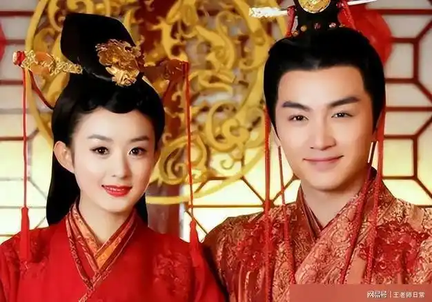 10年后赵丽颖陈晓现状一个状态疲惫咖位下降一个逆袭成大女主