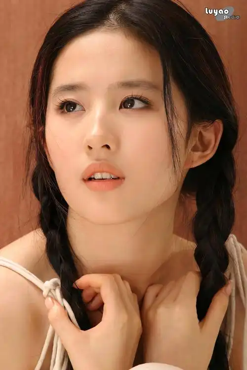 清纯可爱美女刘亦菲双马尾高清壁纸