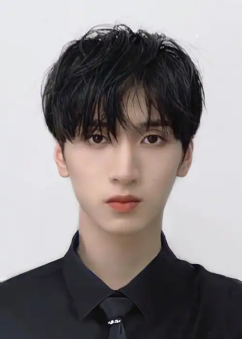 严浩翔你滴浩翔会有无限光芒