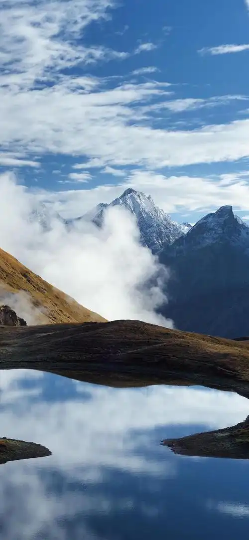 新的手机锁屏壁纸来啦