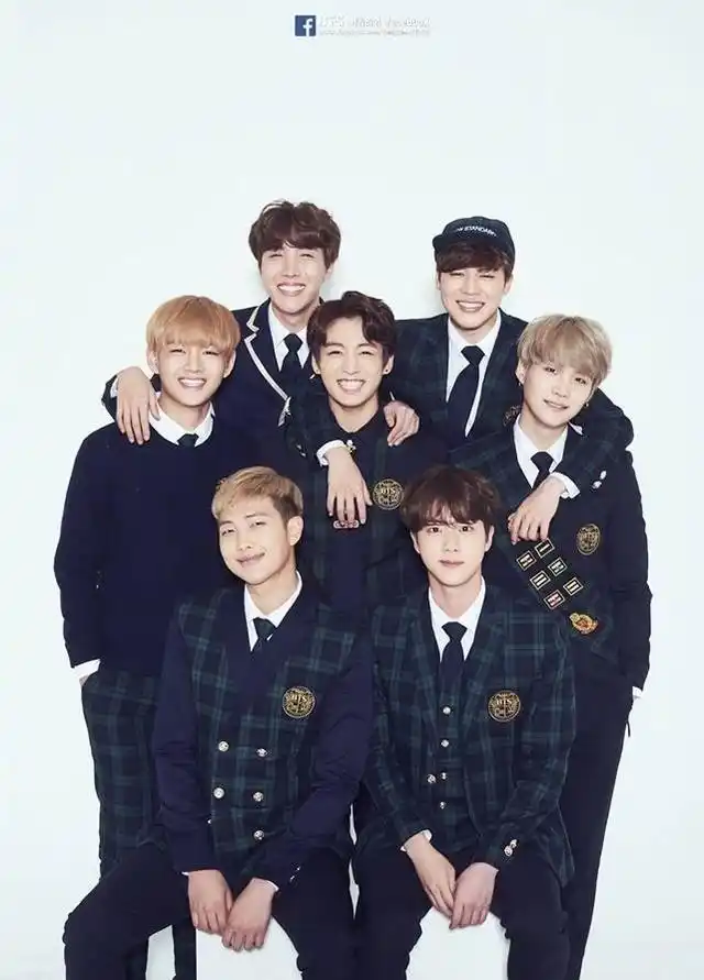 防弹少年团,一群阳光帅气的男孩,你最爱谁?