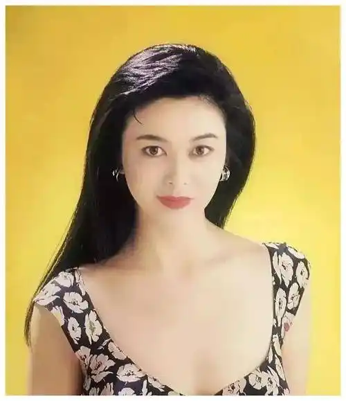 香江美人 《关之琳》,从新星到女神,传奇人生,璀璨绽放.