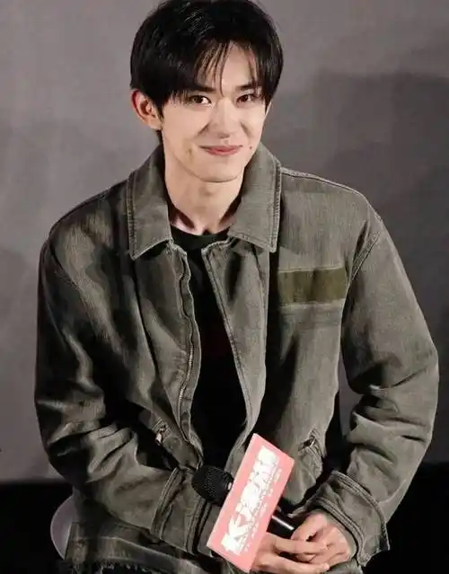 近年中戏第一的十年概况 张雪迎最惨 赵今麦上升 易烊千玺顶流_电影界