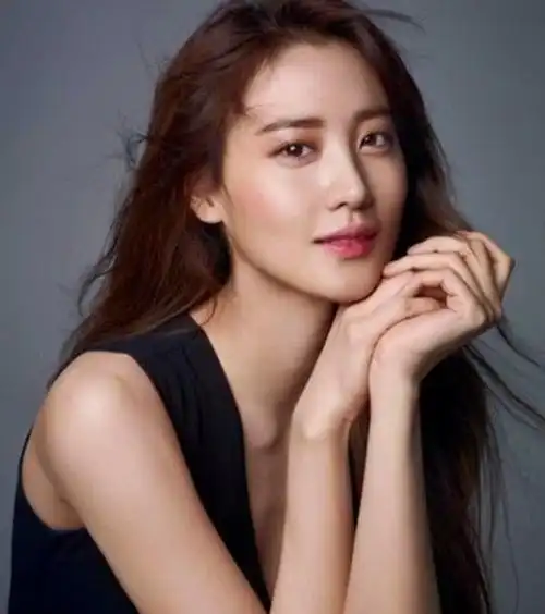 韩女星金秀贤怀孕15周,曾凭《复联2》进军好莱坞!