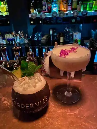 doctype html> html lang="zh-cn"> head> meta