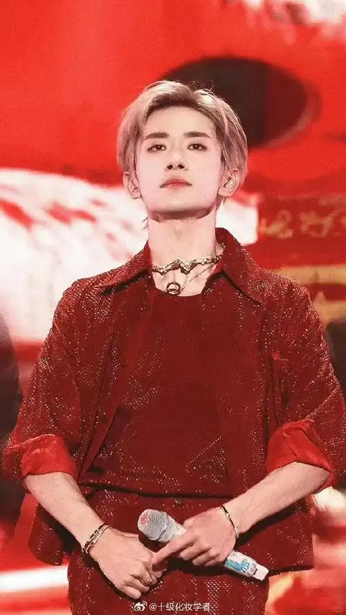 易烊千玺##美妆