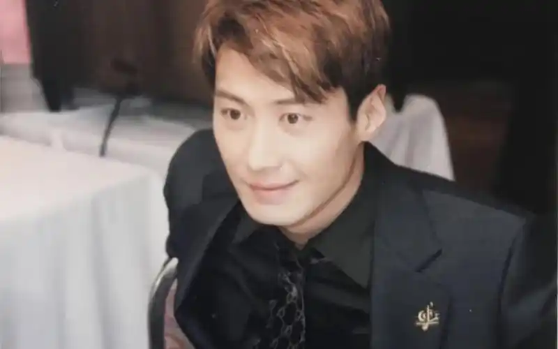 我不是针对谁,我是说巅峰时期的黎明,在座的都要避让三分