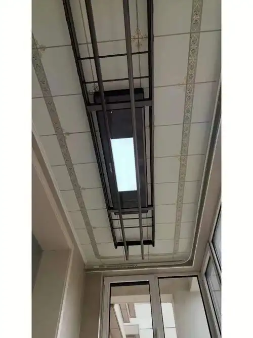 超薄衣架安装完成支持嵌入式