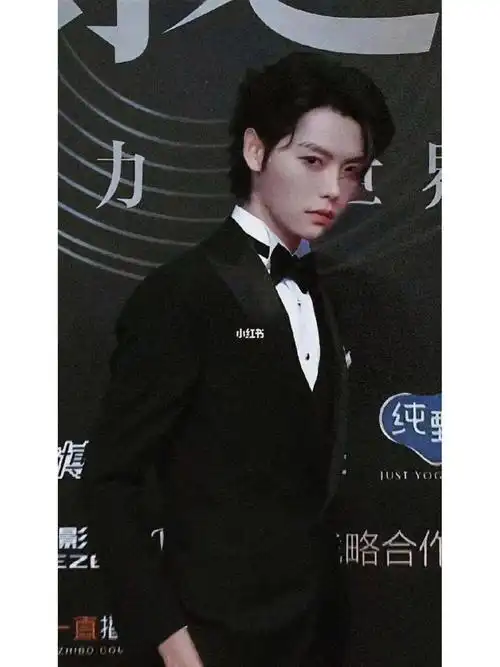 他好漂亮身材好棒