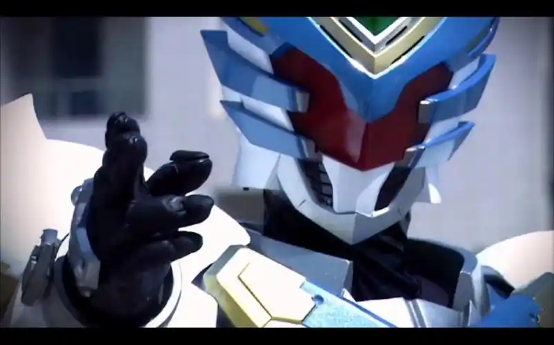 耍个帅,变身,飞影铠甲!