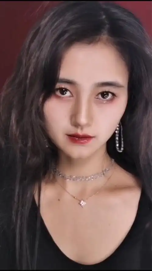 尖叫之夜鞠婧祎仿妆