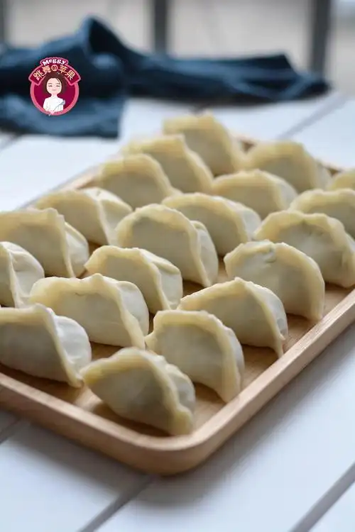 肘子汤饺:鲜嫩入味营养翻倍