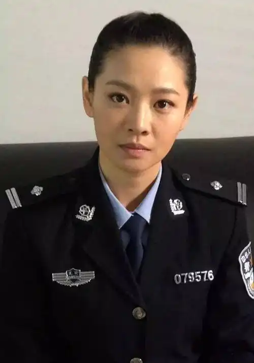 【美女明星】上海戏剧学院丨王维维_手机搜狐网