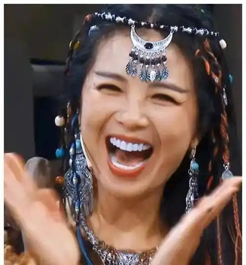 刘涛烤瓷牙后遗症曝光,揭开明星们假牙的真相!_牙齿_影响_剧中