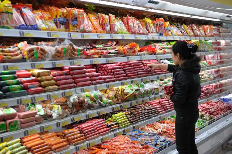 火腿肠保质期(超市的火腿肠总捆绑着卖的原因)