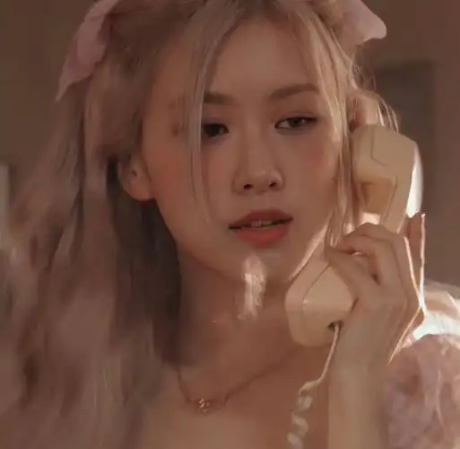 rose朴彩英绝美神仙颜值图片大全