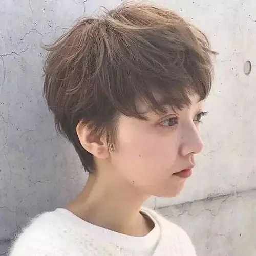 告诉你顾客——发量少最适合的这些发型_短发