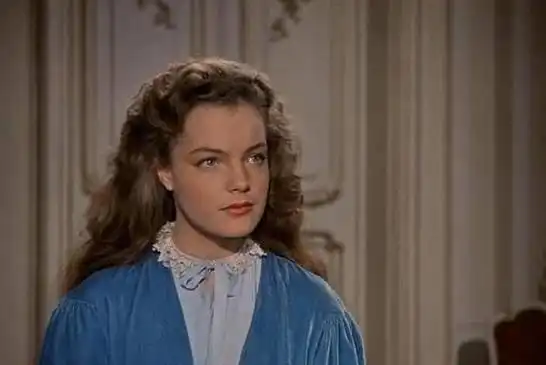 茜茜公主背后罗密不愿意拍后两部超6公斤的假发让她头疼