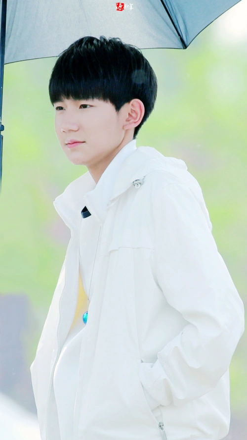 王源1604 《超少年密码》 cr:王源纪年_royera