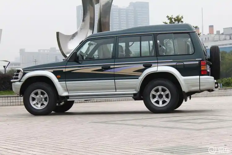 猎豹汽车  猎豹6481  2009款  2010款  2009款  2.2手动四驱  2.