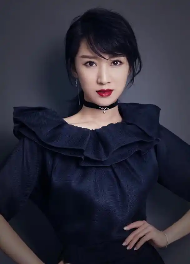 "阔太"李念三胎儿子首曝光,宝贝软萌可爱,小帅哥苗子初见端倪