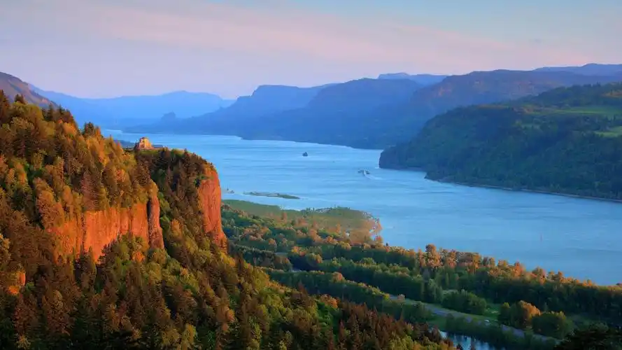 秋天山脉高清桌面壁纸大河:宽屏:高清晰度:全屏