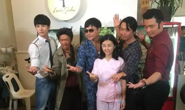 演技看哭冯小刚,让张国强不敢对戏,张子枫凭啥成为大佬们团宠?