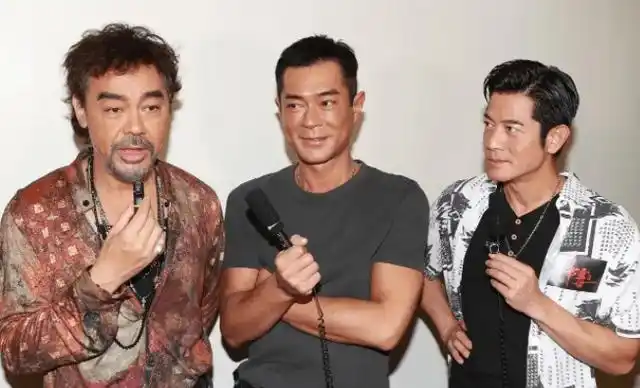 原创50岁古天乐太心酸四名助理帮郭富城端水擦汗他只能尴尬地看着