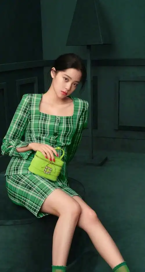 宝岛少女欧阳娜娜全图写真合集