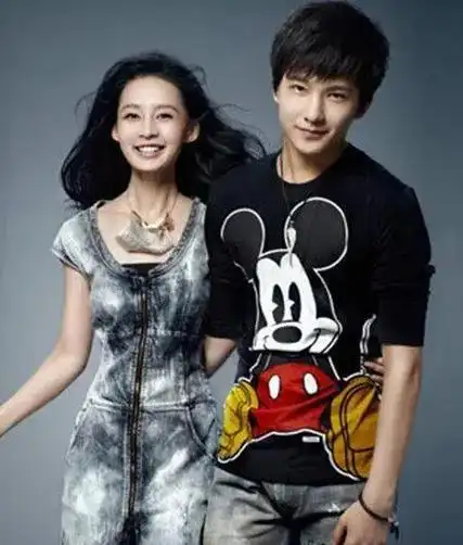 杨洋与李沁的成长之路 杨洋和李沁的成功离不开他们过去十三年的坚定