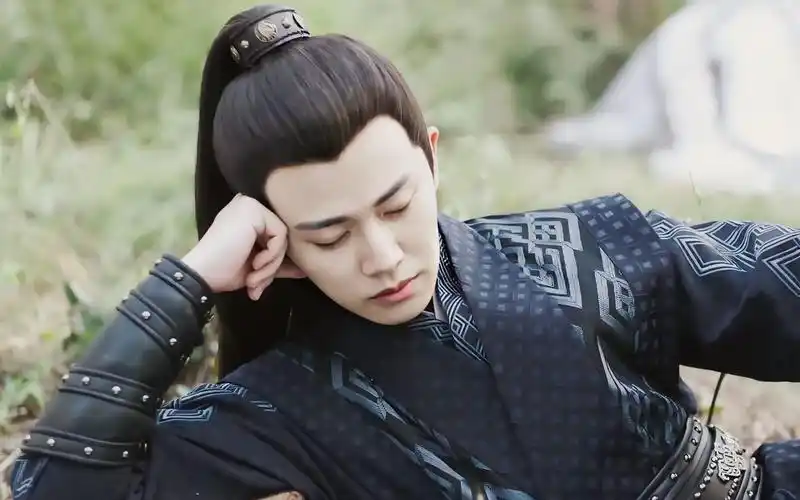 【锦衣之下】任嘉伦爆燃超a打戏!