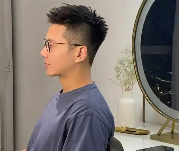 2022年最好最好最好最好看的男生发型之一