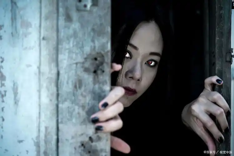 广州白云山下的白衣女鬼是一个传说中的恐怖故事.