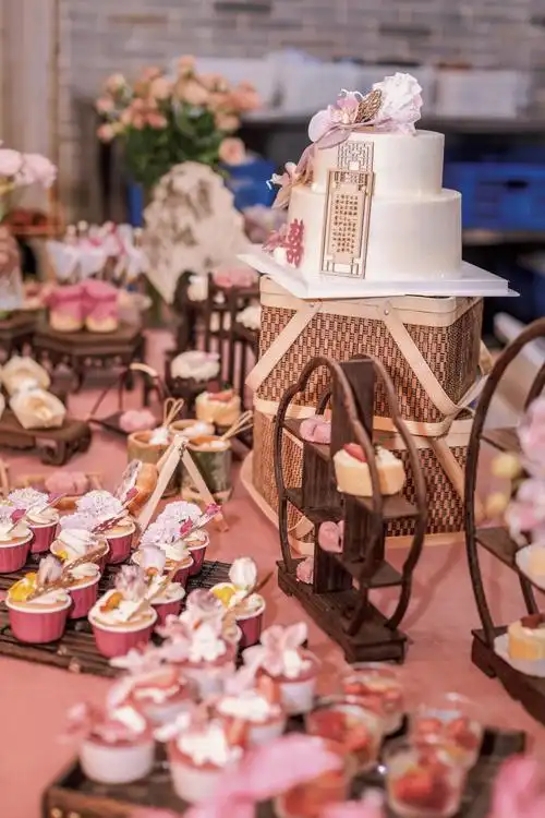 顺德96粉色新中式婚宴甜品台