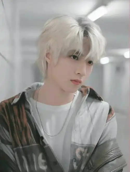 刘耀文  #刘耀文壁纸  #tnt时代少年团  #时代少年团刘耀文