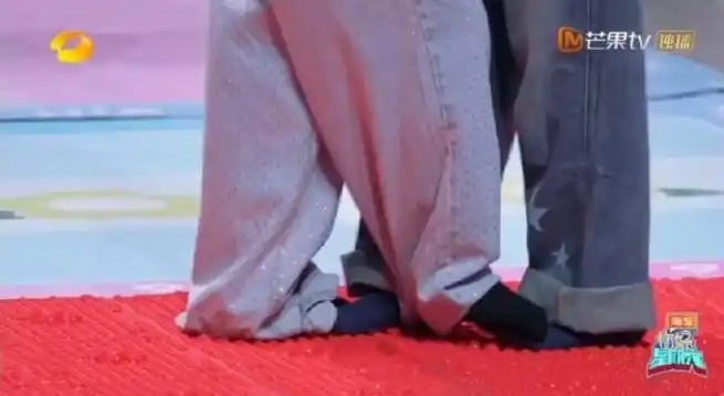 许凯虞书欣互怼