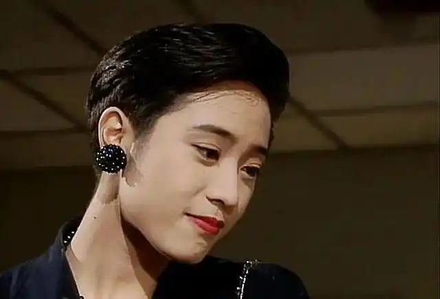 陈法蓉年轻时有多时髦30年前的齐耳短发惊艳了整个时尚圈