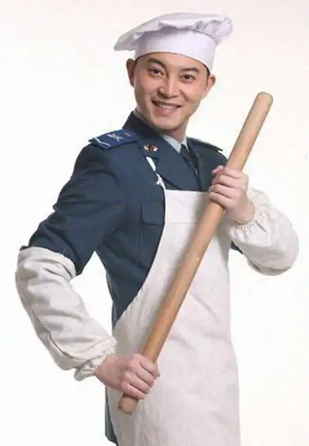 军衔:上等兵,一级士官昵称:帅胡,小胡,毛姜胡(也作"毛糨糊",与小姜