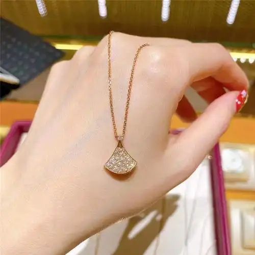 热销宝格丽项链